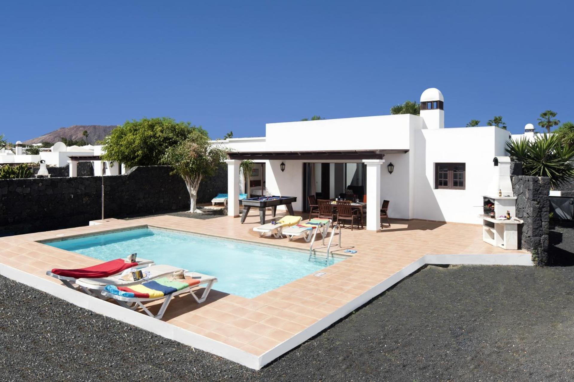 Villa Papagayo By Villa Plus ปลายาบลังกา ภายนอก รูปภาพ